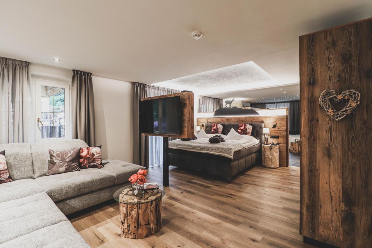 Pfeldererhof Alpine Lifestyle Pfelders