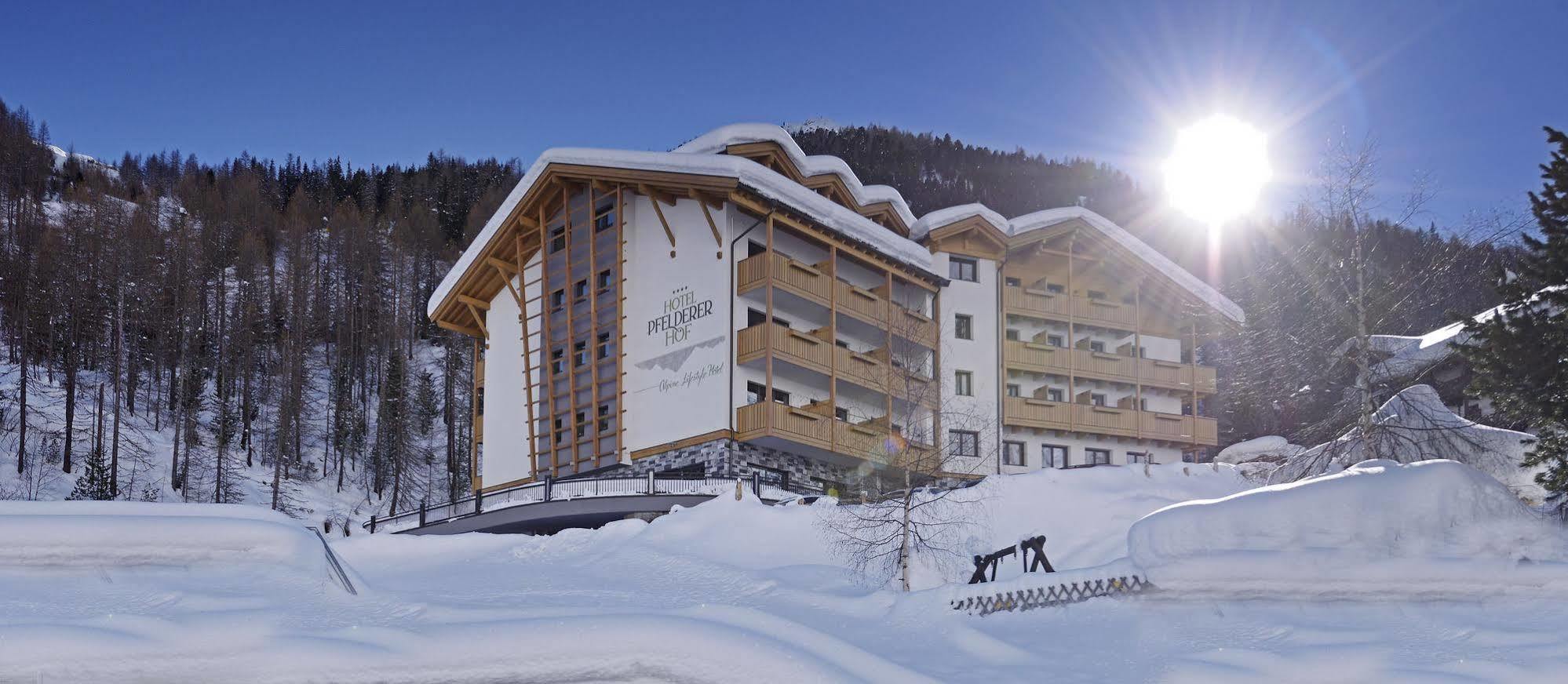 Hotel Montresor Pfeldererhof 4*